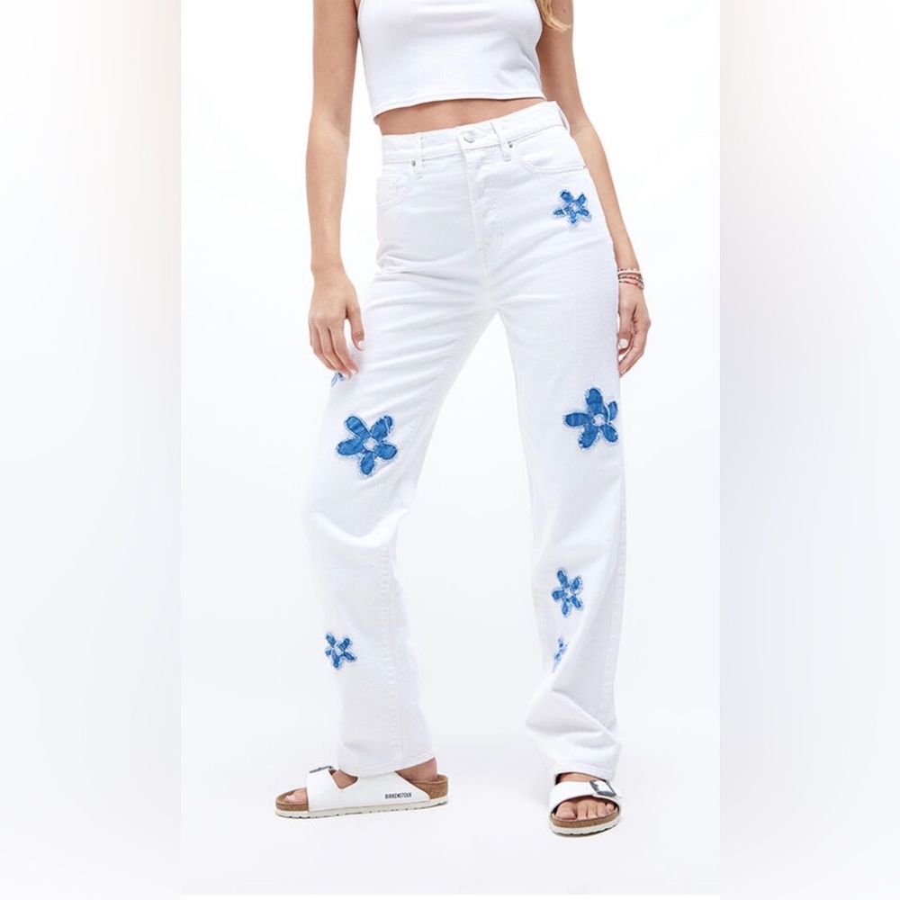Pacsun Eco White Denim Flower Patch Dad Jeans